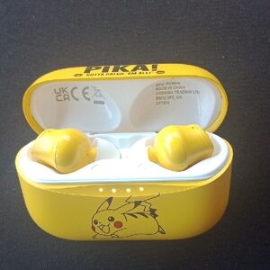 Pokemon Pikachu Yellow Earbud Headphone